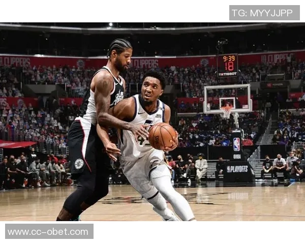 快船情绪临界点逼近曾令旭警告德比再败恐引发重大变故